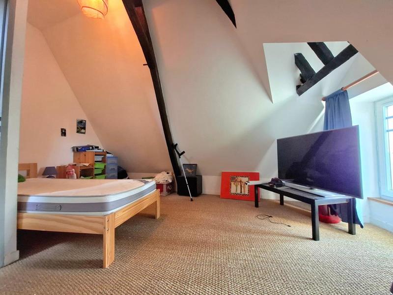 Immeuble - 130 m² - 7 pièces