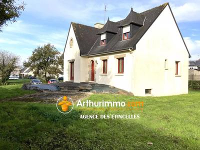 Maison - 98 m² - 4 pièces