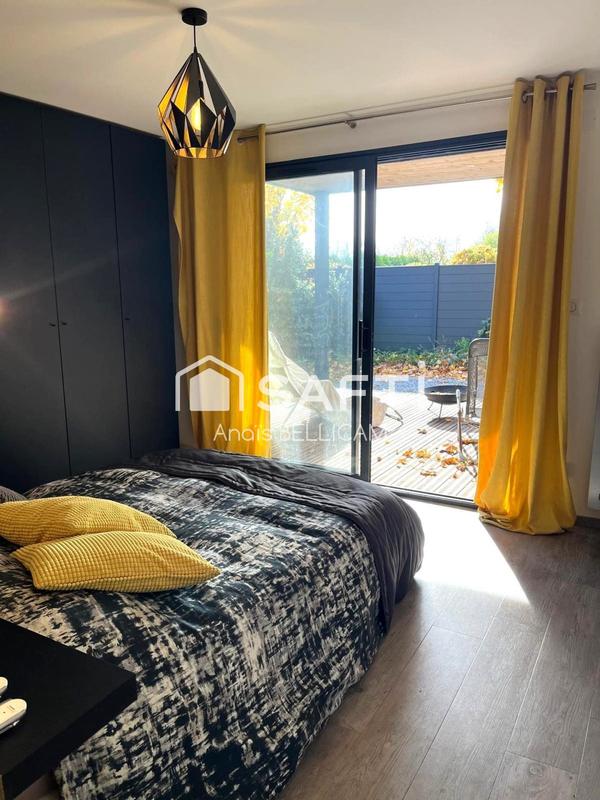 Maison - 192 m² - 8 pièces