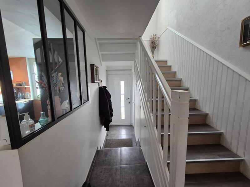 Maison - 140 m² - 6 pièces