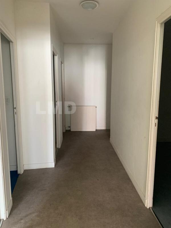 Maison - 400 m² - 10 pièces