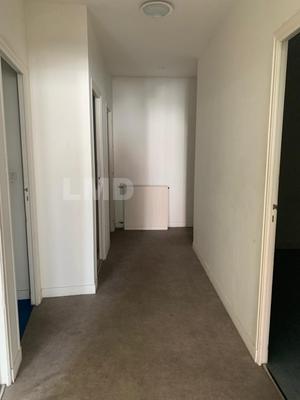 Maison - 400 m² - 10 pièces