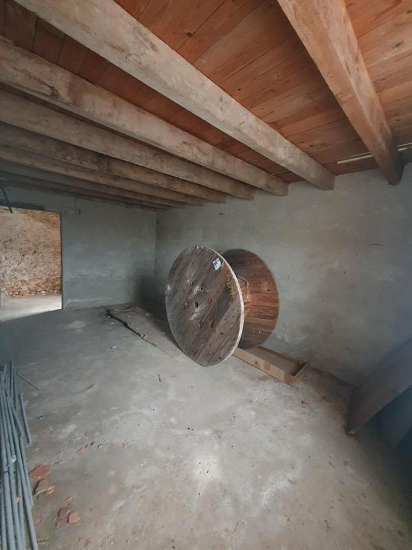 Maison - 92 m² - 5 pièces