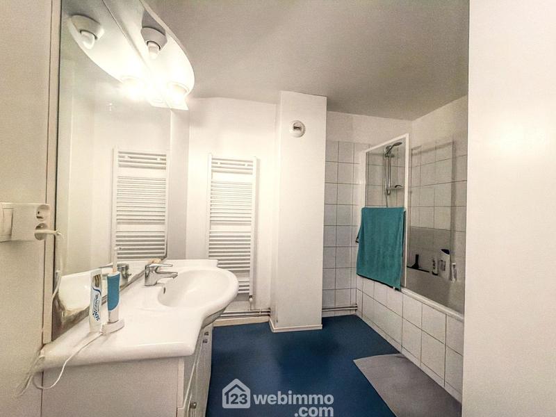 Immeuble - 162 m² - 7 pièces