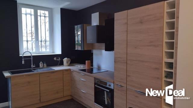 Maison - 527 m² - 15 pièces