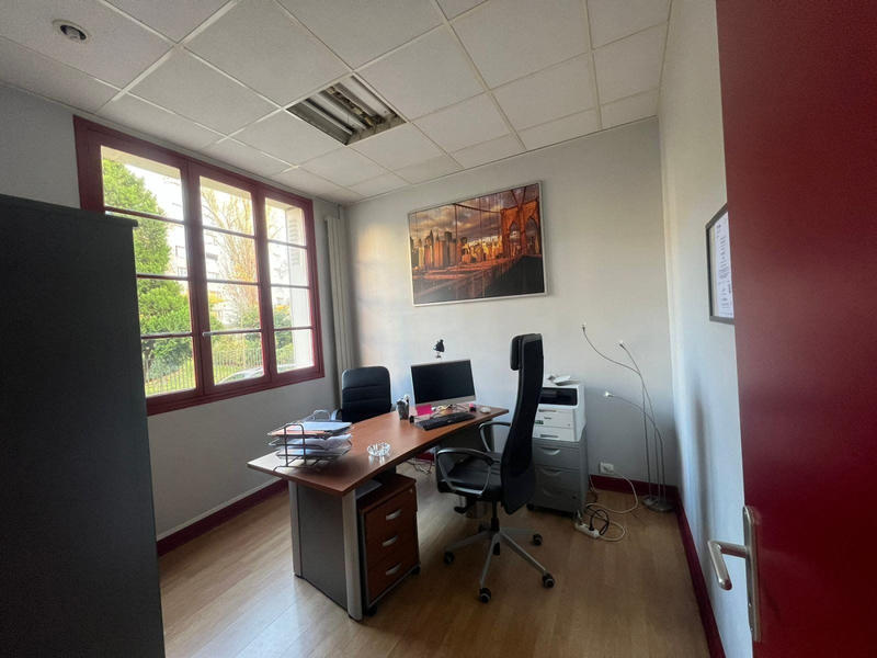 Bureau - 45 m²