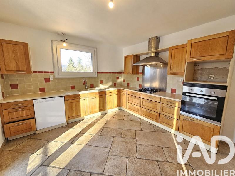 Maison - 158 m² - 5 pièces