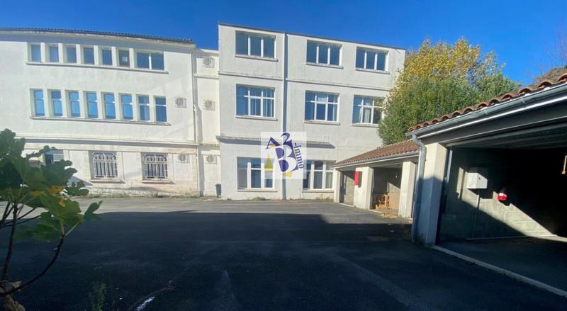 Immeuble - 1 532 m²