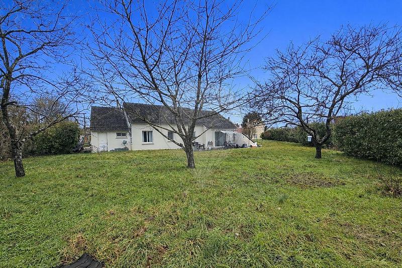 Maison - 104 m² - 4 pièces