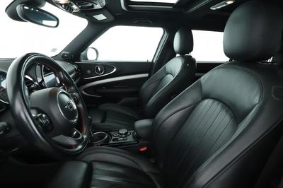 Mini Clubman Cooper s Finition Jcw Bva8 192 ch