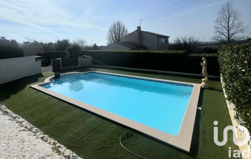 Maison - 200 m² - 9 pièces