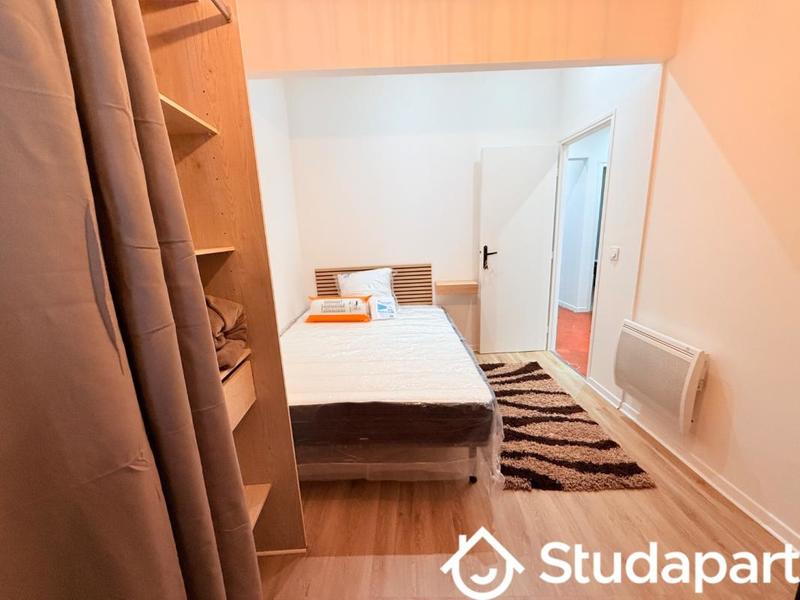 Chambre - 10 m² - 1 pièce