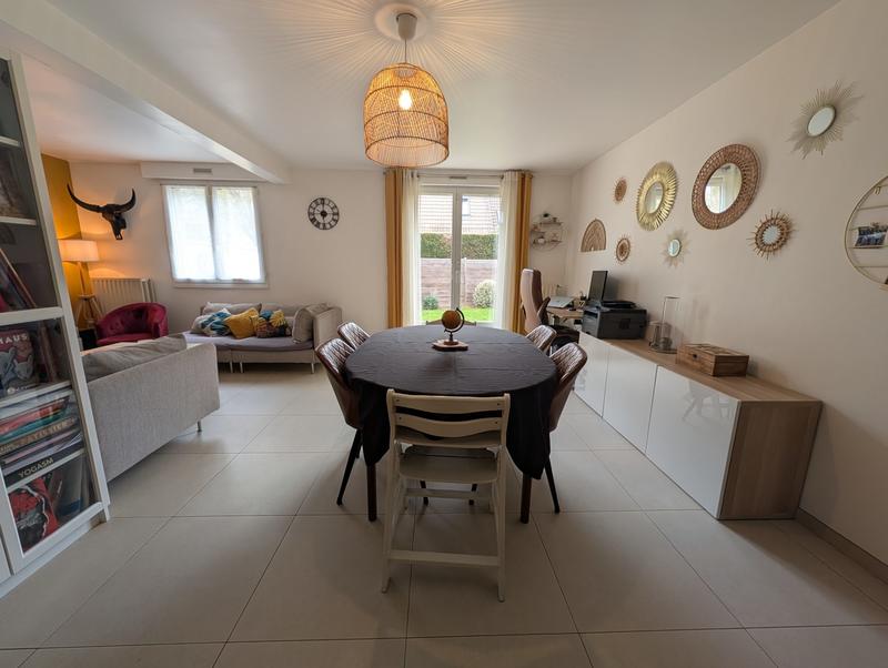 Maison - 85 m² - 5 pièces