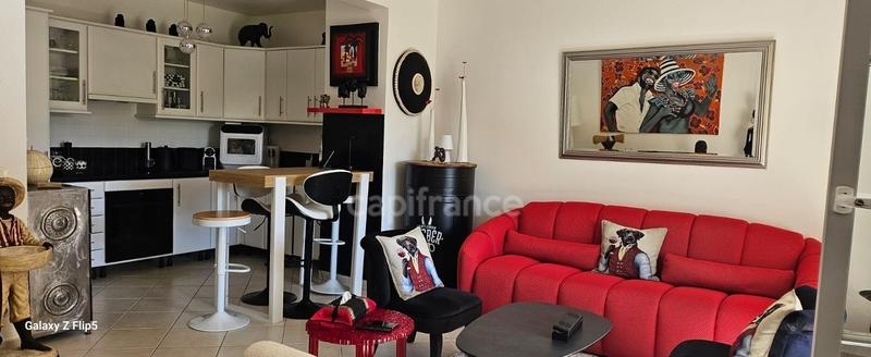 Appartement - 49 m² - 2 pièces