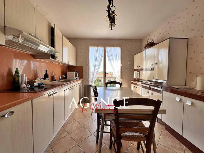 Maison - 94 m² - 4 pièces