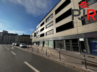 Local commercial - 384 m²