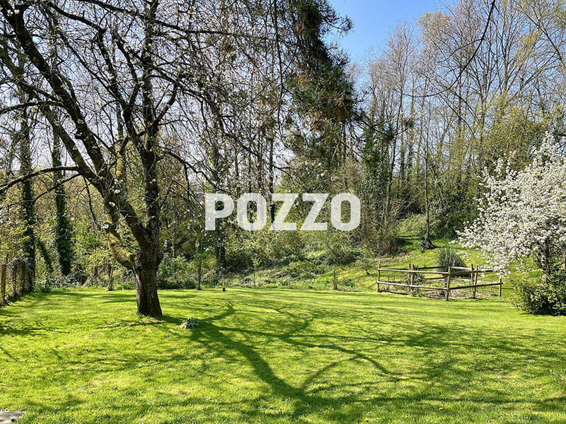 Maison - 190 m² - 8 pièces