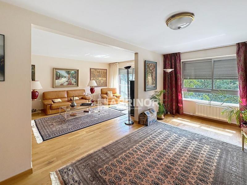 Appartement - 116 m² - 4 pièces