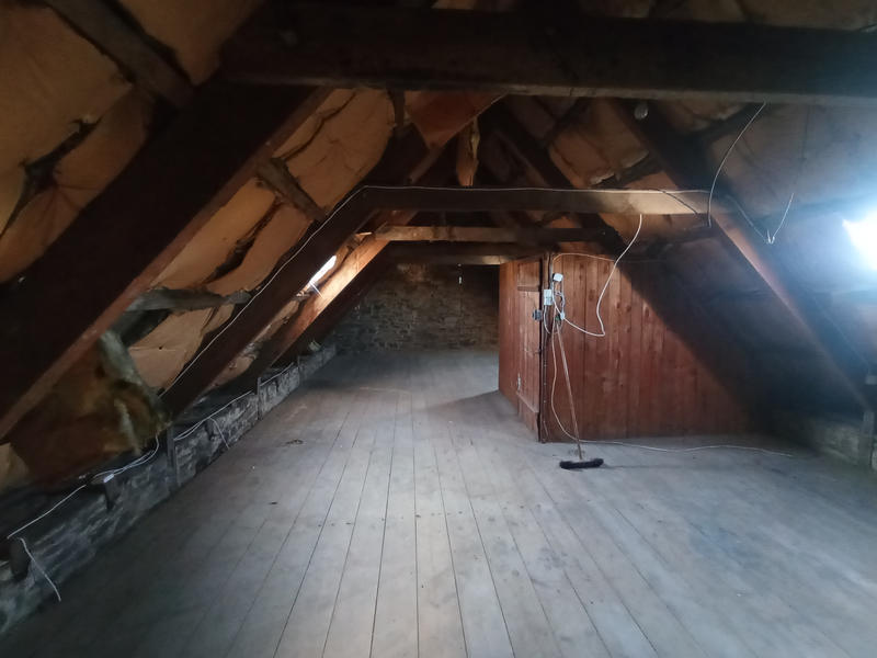 Maison - 96 m² - 4 pièces