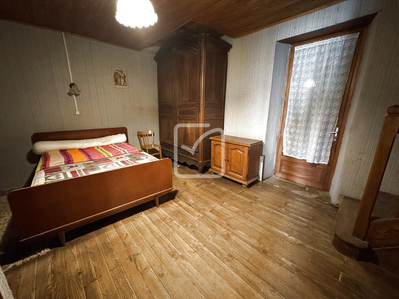 Maison - 137 m² - 6 pièces