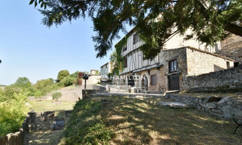 Maison - 167 m² - 5 pièces