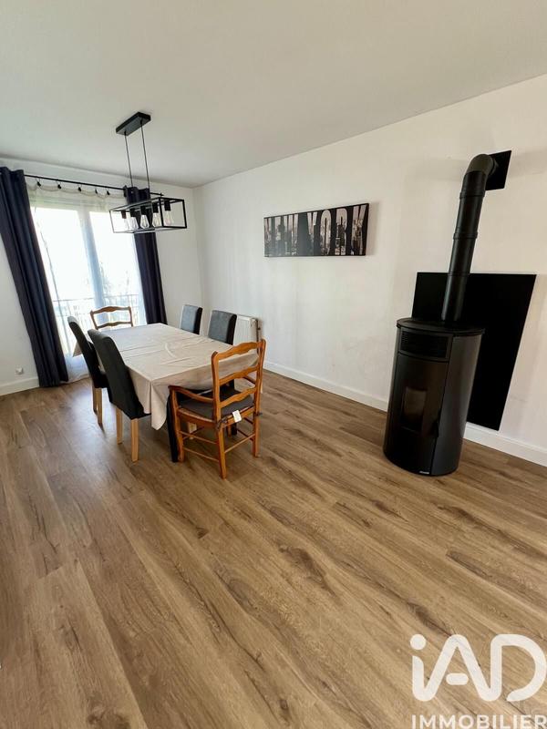 Maison - 90 m² - 5 pièces