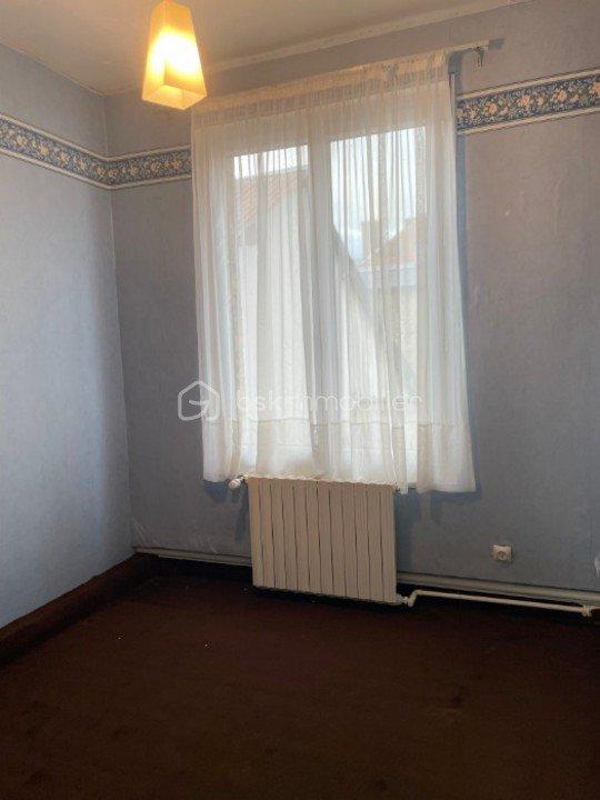 Maison ancienne - 120 m² - 9 pièces