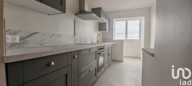 Appartement - 90 m² - 3 pièces