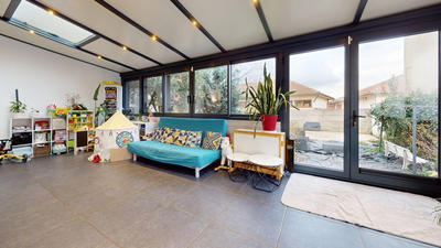 Maison - 107 m² - 6 pièces