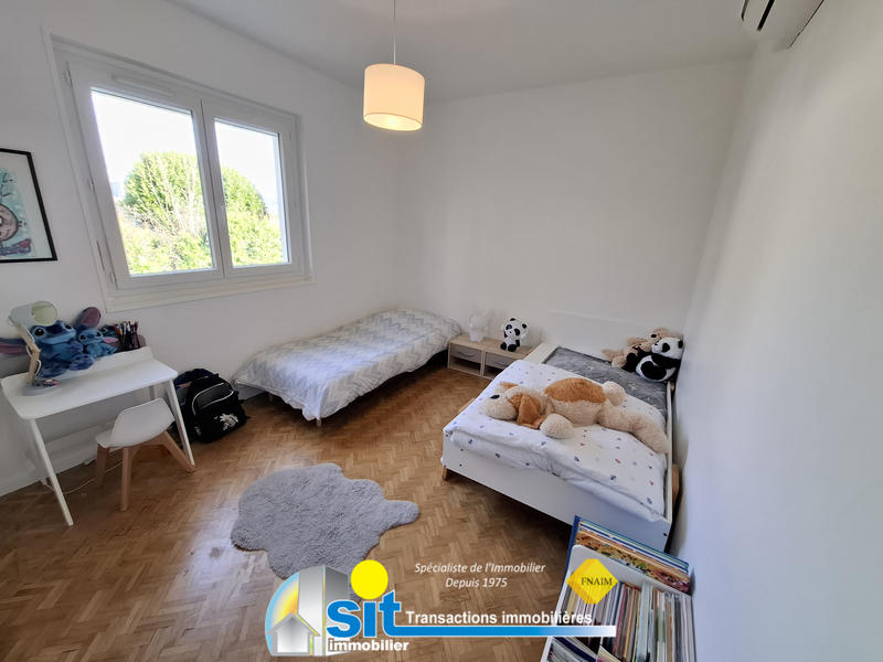 Maison - 92 m² - 4 pièces