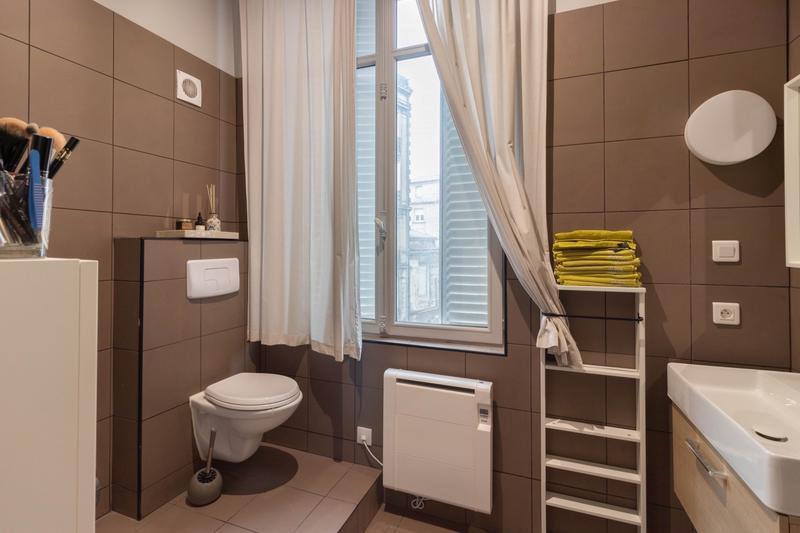 Appartement - 80 m² - 3 pièces