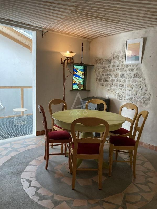 Maison - 134 m² - 4 pièces