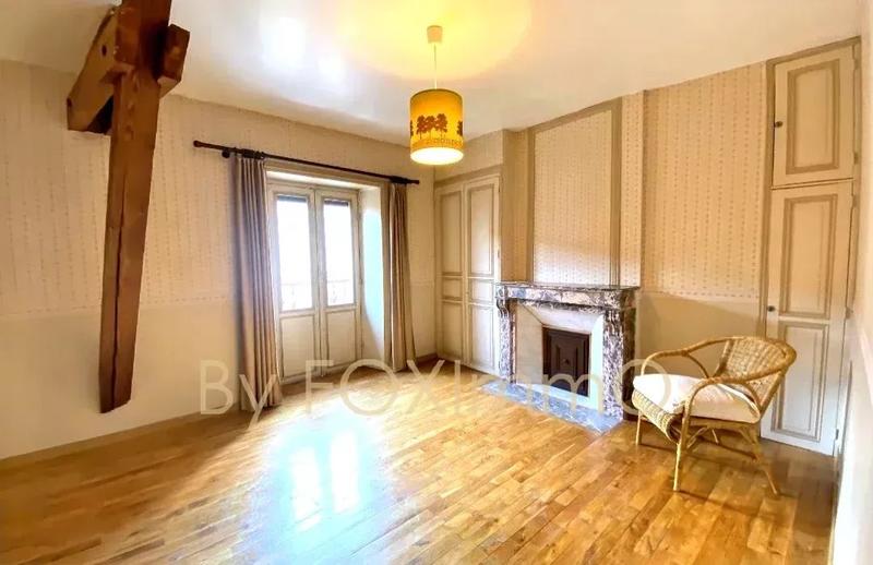 Appartement - 255 m² - 7 pièces