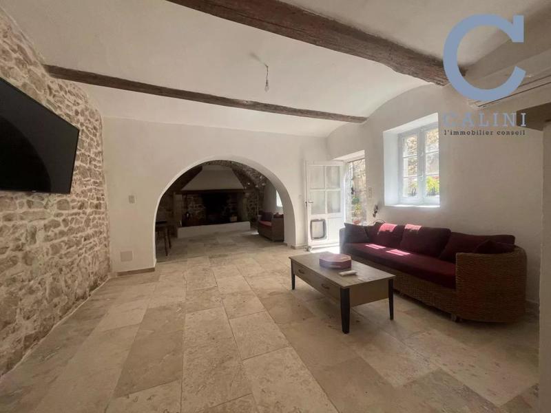 Maison de village - 195 m² - 7 pièces