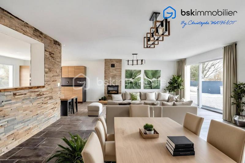 Maison - 153 m² - 8 pièces