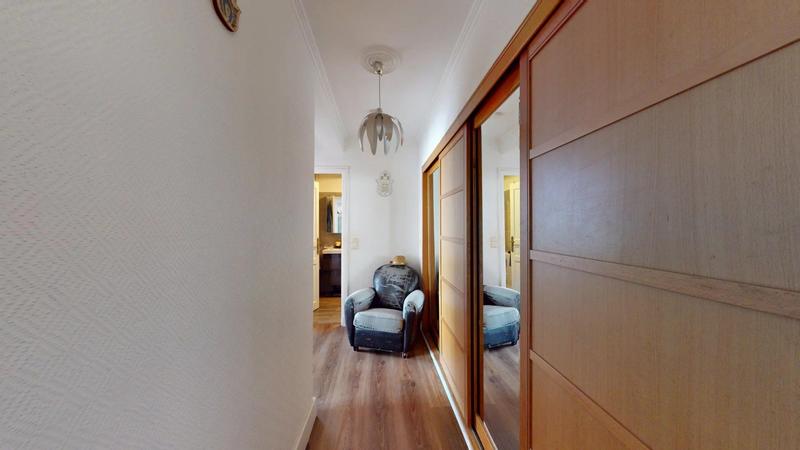 Appartement - 86 m² - 4 pièces