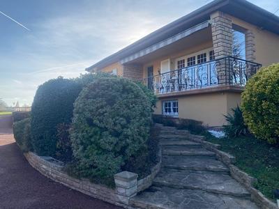 Maison - 86 m² - 4 pièces