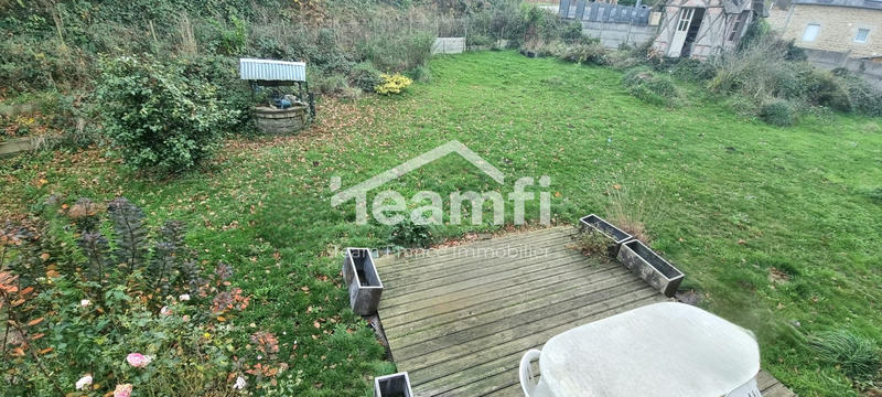 Maison - 245 m² - 7 pièces