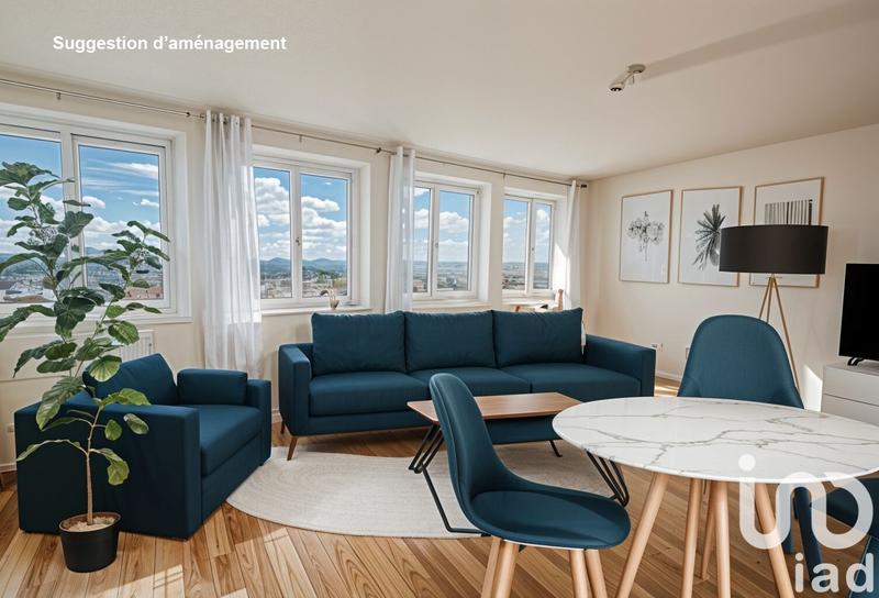 Appartement - 90 m² - 5 pièces