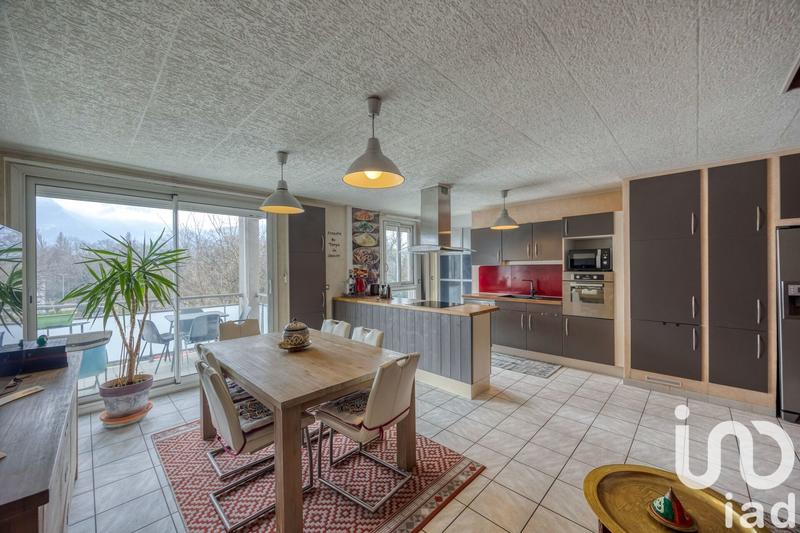 Duplex - 140 m² - 5 pièces