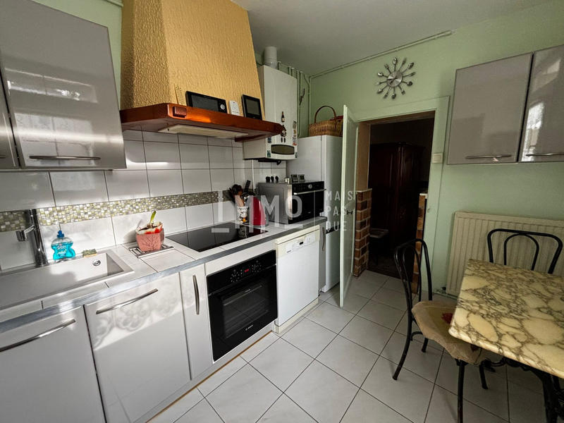 Maison - 173 m² - 9 pièces