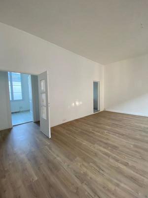 Appartement - 80 m² - 3 pièces