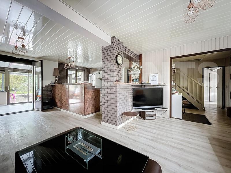 Maison - 148 m² - 7 pièces