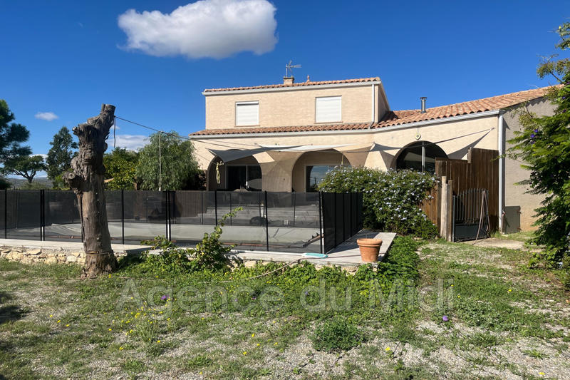 Maison - 186 m² - 7 pièces