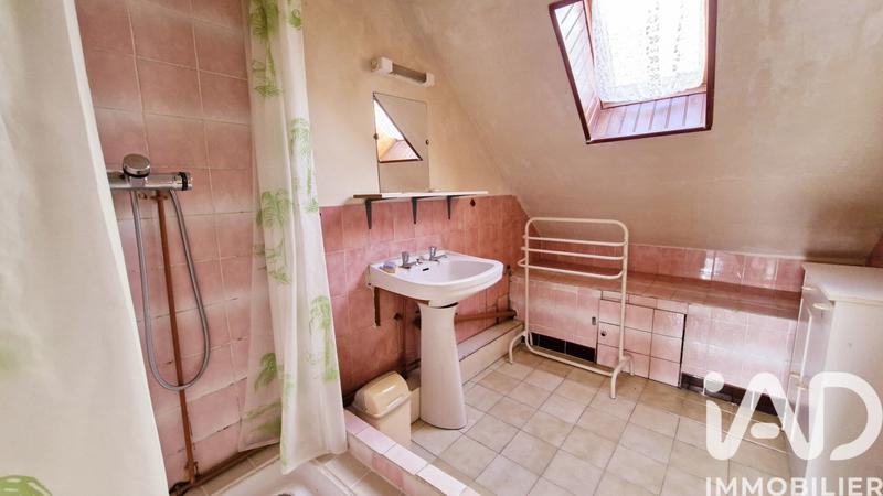 Maison - 159 m² - 9 pièces