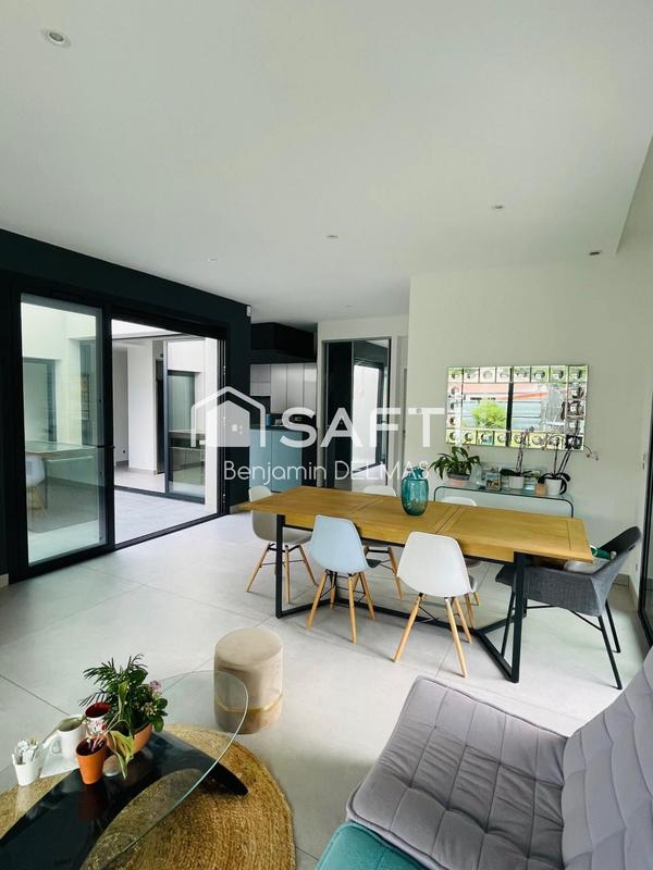 Maison - 140 m² - 4 pièces