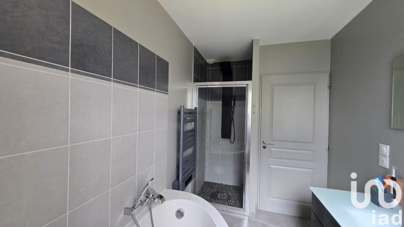 Maison - 193 m² - 6 pièces