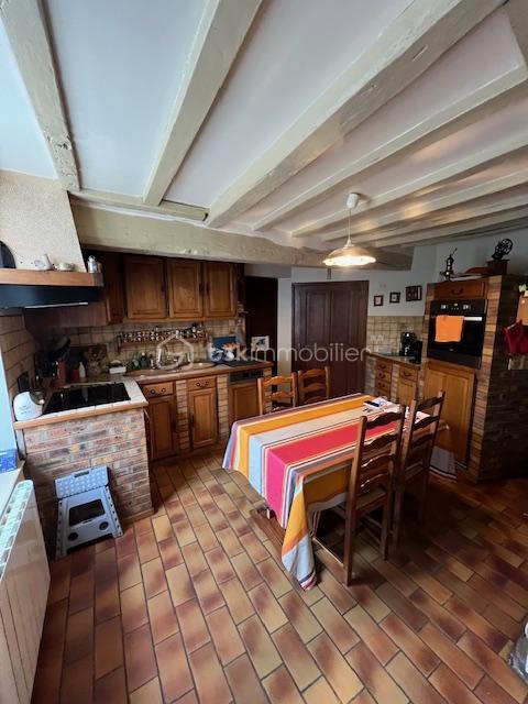 Maison - 140 m² - 7 pièces