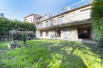 Appartement - 111 m² - 4 pièces