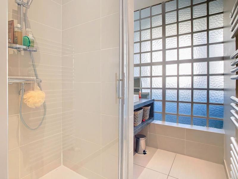 Appartement - 84 m² - 3 pièces